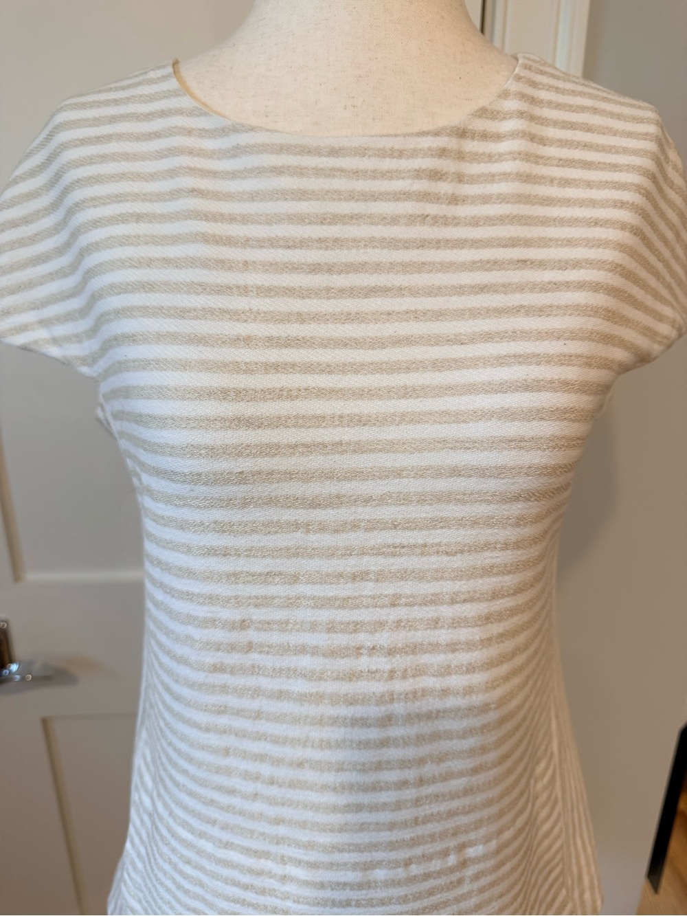 L'AGENCE Beige & White Striped Cap-Sleeve Top - Picture 5 of 15